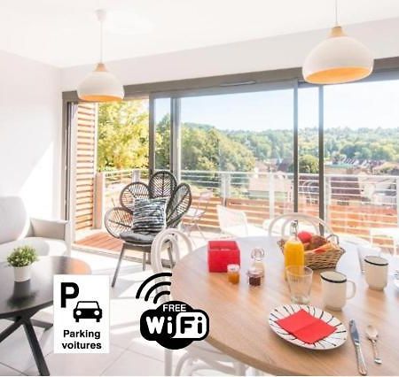 Le Coquet Avec Balcon Terrasse Et Parking Prive Leilighet Sarlat-la-Canéda Eksteriør bilde
